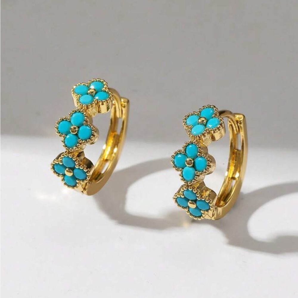 Gold and Blue Earrings Q328